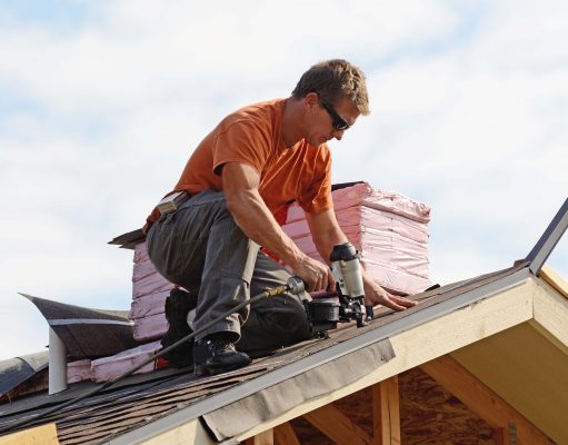 Roofer in Colorado